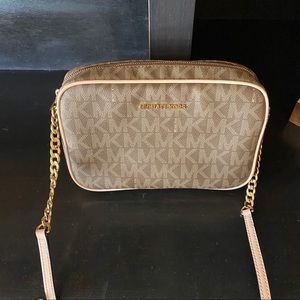 Michael Kors bag